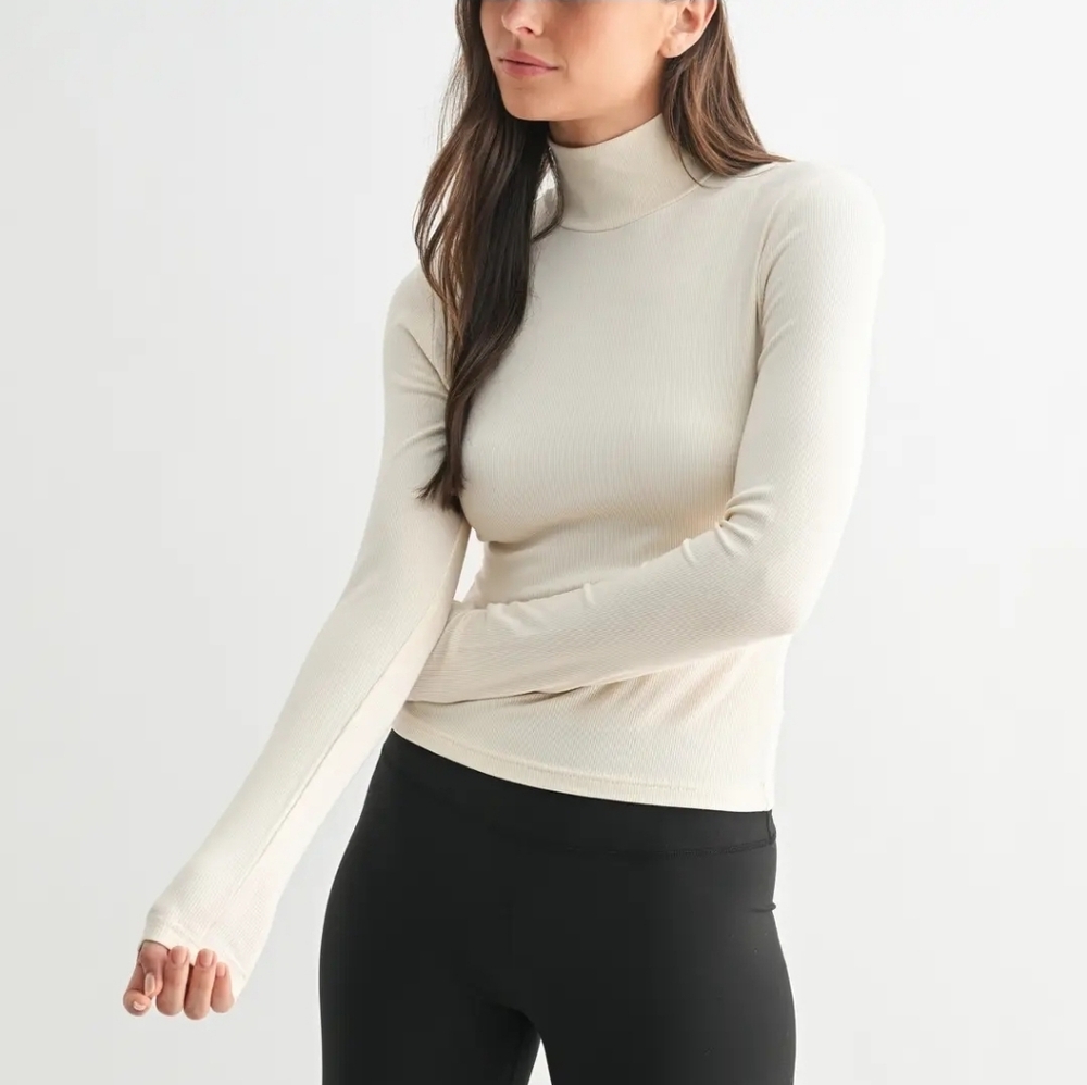 Micro Ribbed Long Sleeve Turtleneck